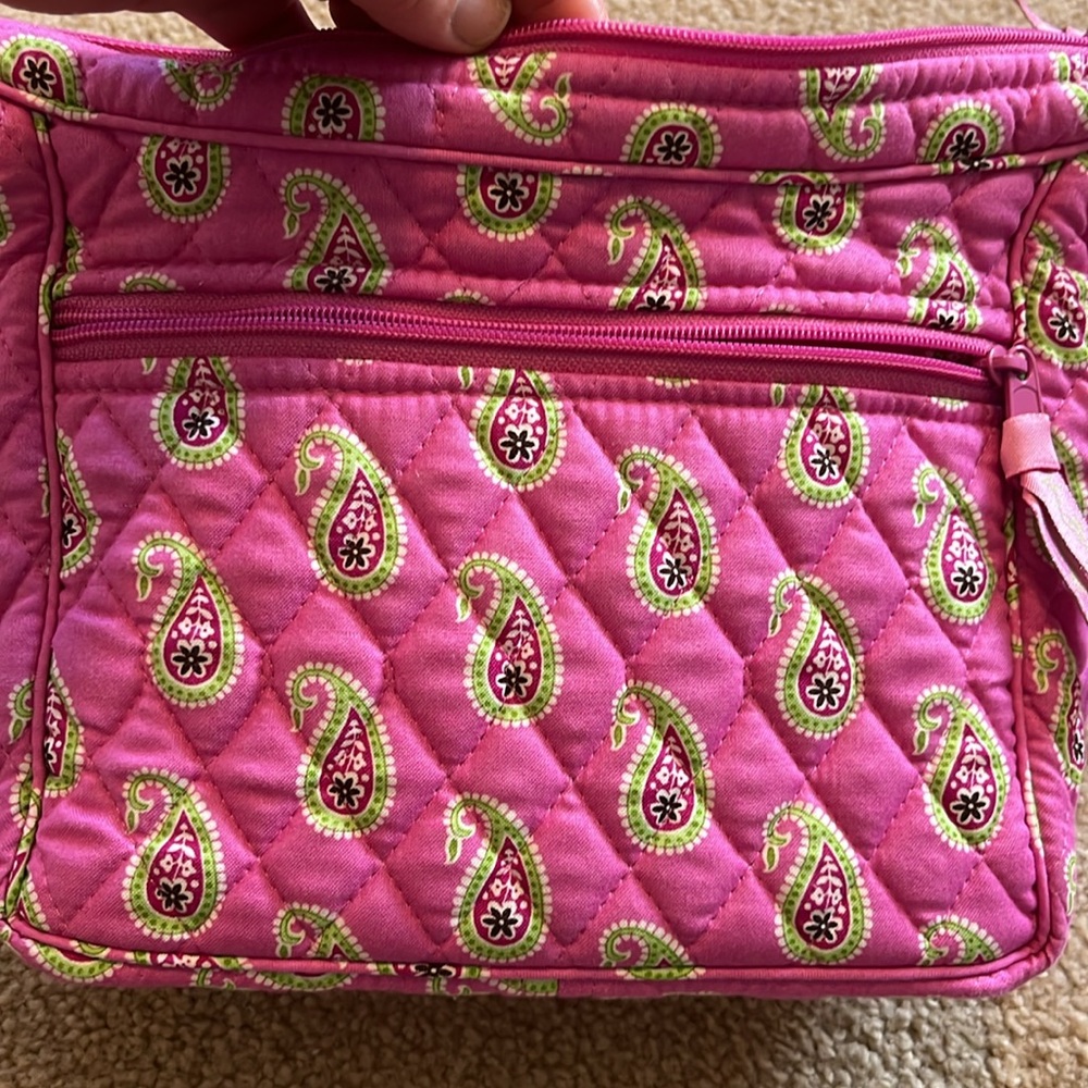 Vera Bradley Bermuda Pink Paisley shoulder bag w/ glasses case & coin purse - Picture 6 of 10
